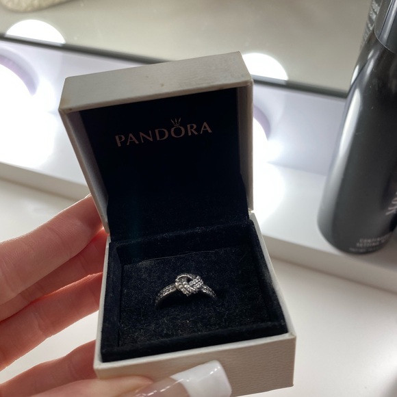 PANDORA RING! BRAND NEW - Picture 3 of 3